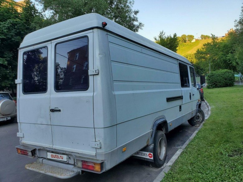 Мерседес 609 фургон