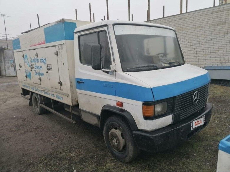 Мерседес 609