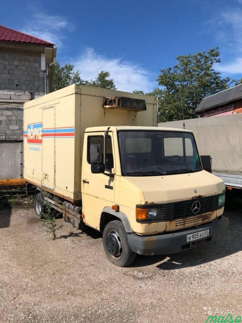 Мерседес Бенц 609д бортовой