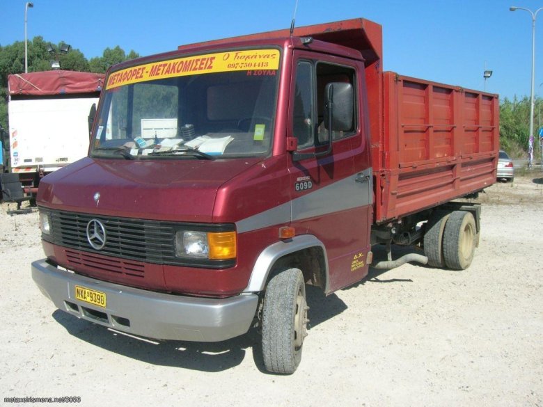 Мерседес 609d