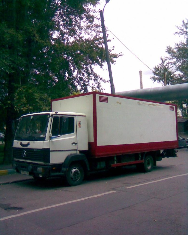 Мерседес 811