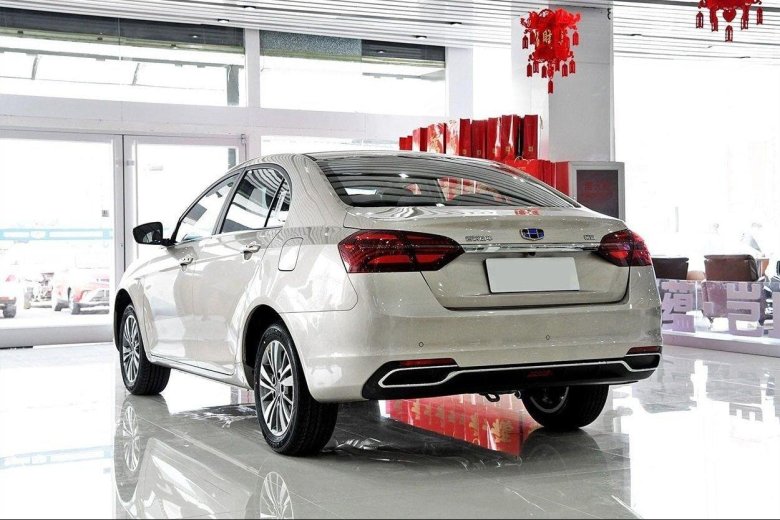 Geely Emgrand 7 2018