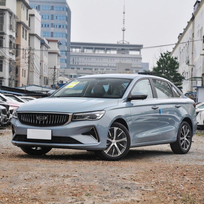 Geely Emgrand 2023