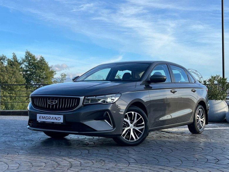 Джили седан 2024