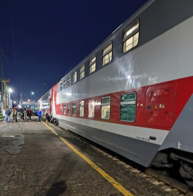 Двухэтажный поезд санкт петербург