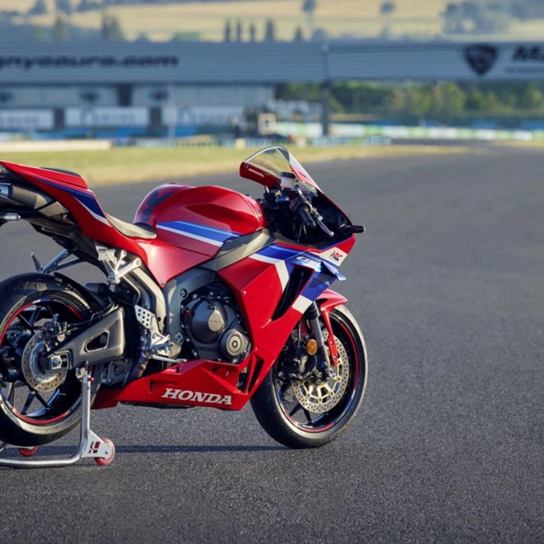 Honda cbr1000rr fireblade