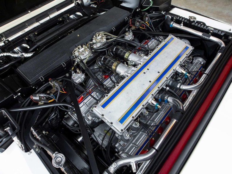 Cizeta Moroder v16t двигатель