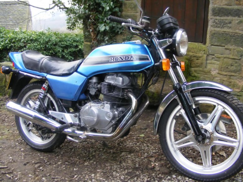 Honda cb400n