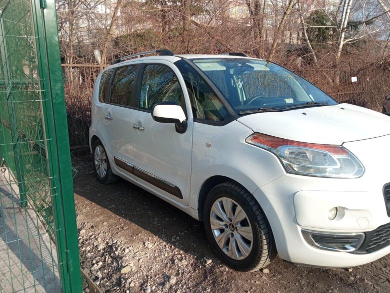 Ситроен с 3 пикассо