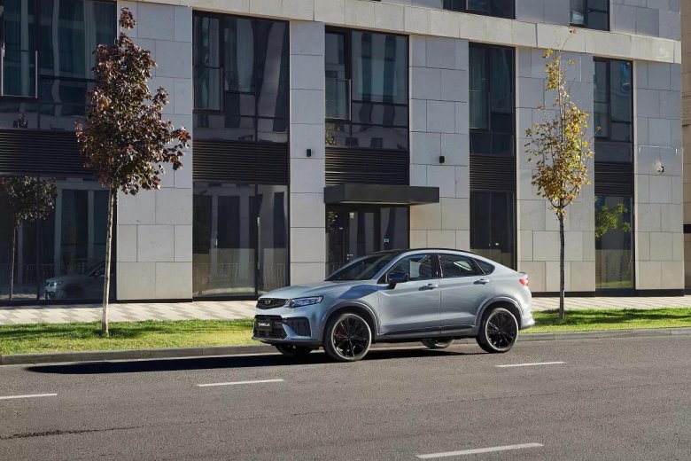 Джили кроссовер 2022