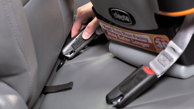 Крепление детского автокресла Latch