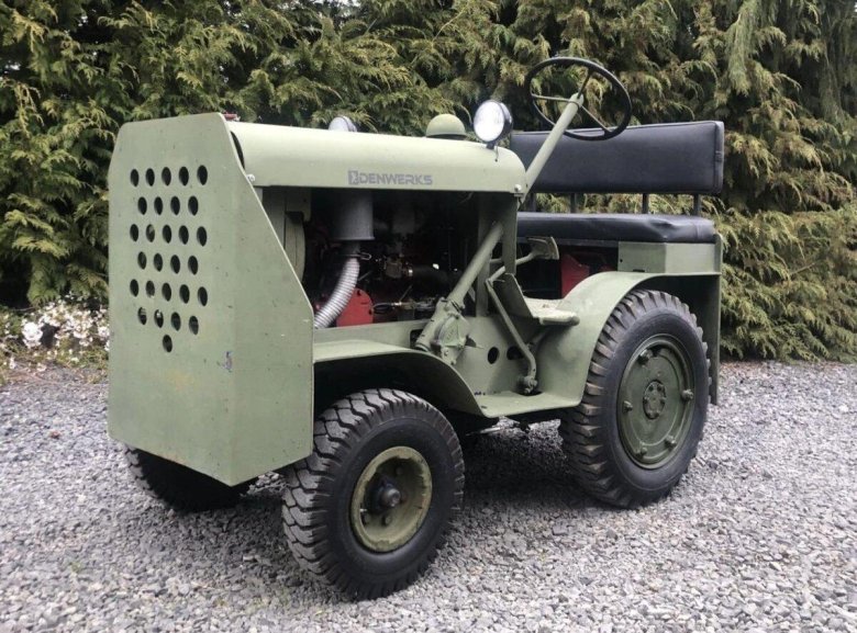 Аэродромный трактор