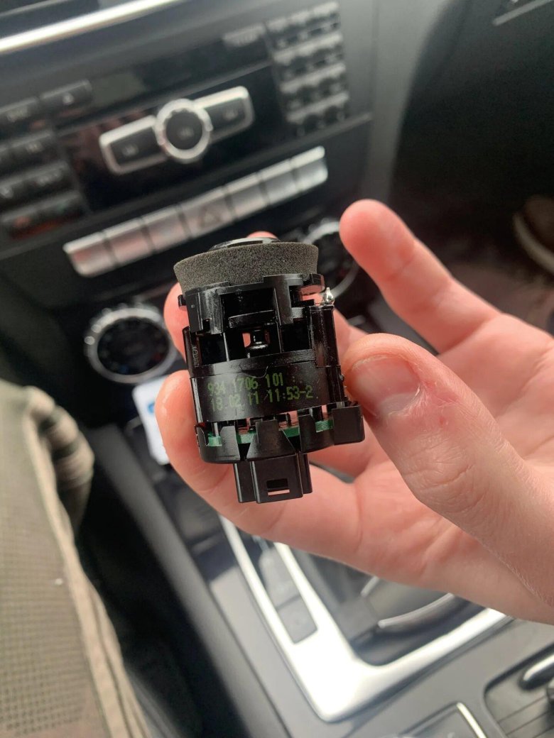 Датчик температуры салона Лансер 10