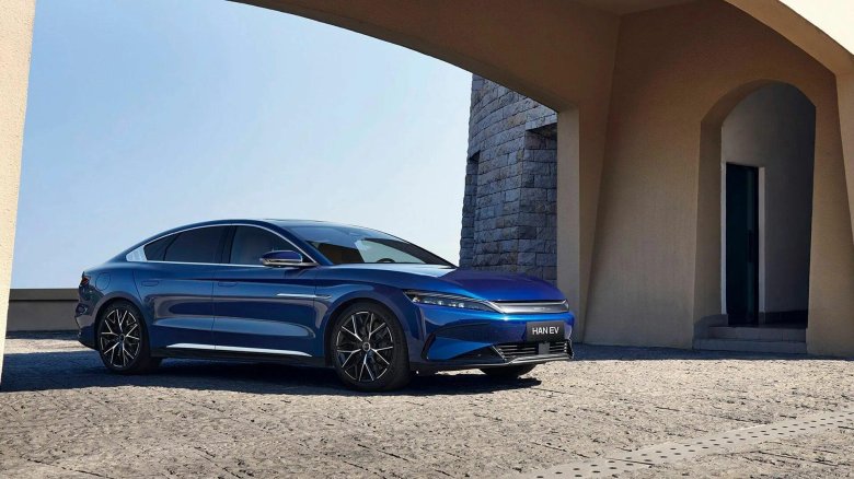 Китайская электромобиль