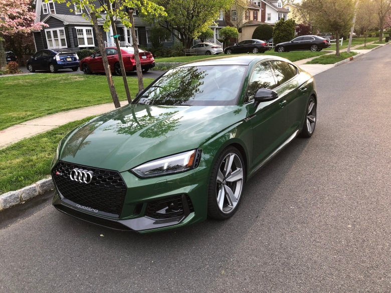 Audi rs5 green