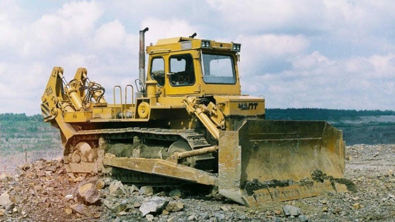 Бульдозер ЧТЗ т330