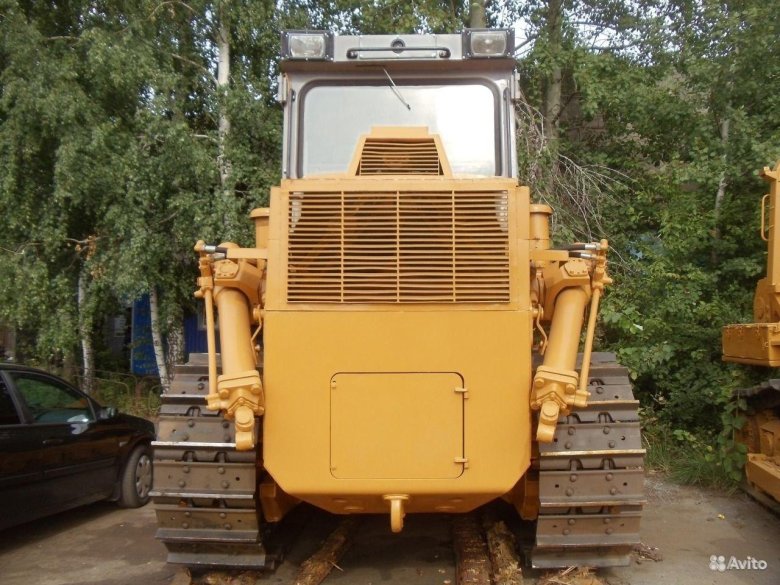 Бульдозер чтз б10м