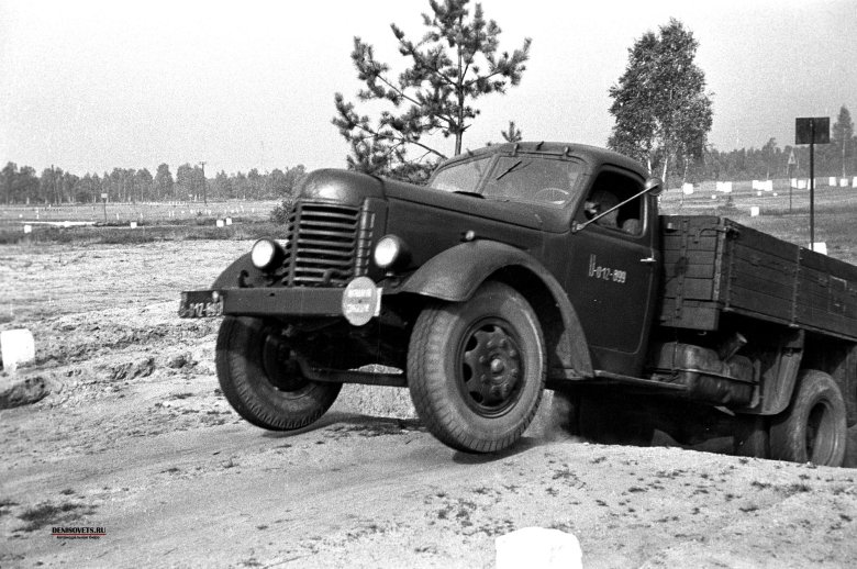 ЗИС/ЗИЛ 150