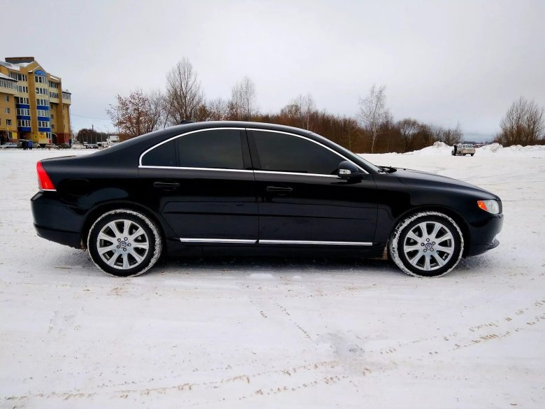 Volvo s80 черная