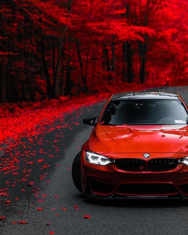 BMW m5 красная