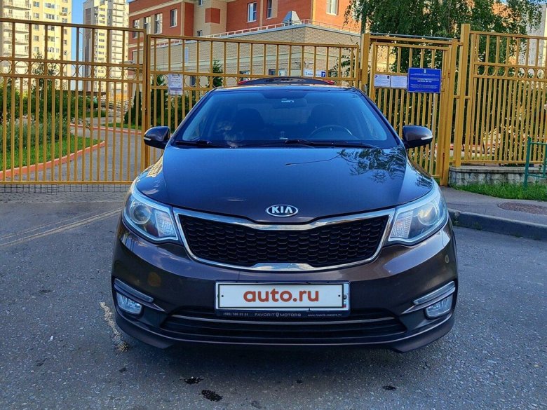Kia Rio 2015 синяя