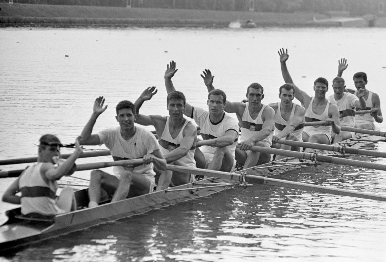 Гребцы Академическая гребля