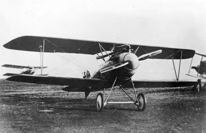 Альбатрос истребитель