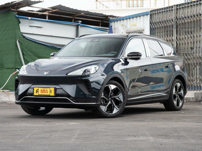 Электрический внедорожник