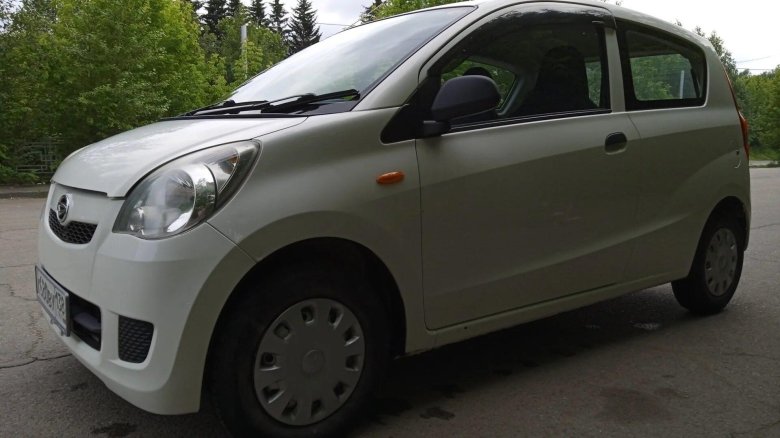 Daihatsu Mira 2014