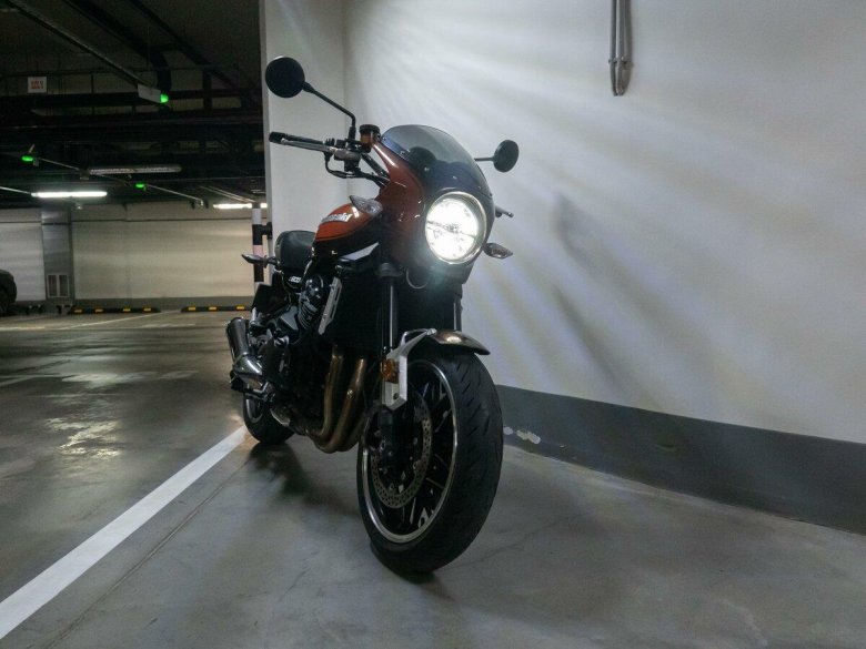 Kawasaki z 900 rs