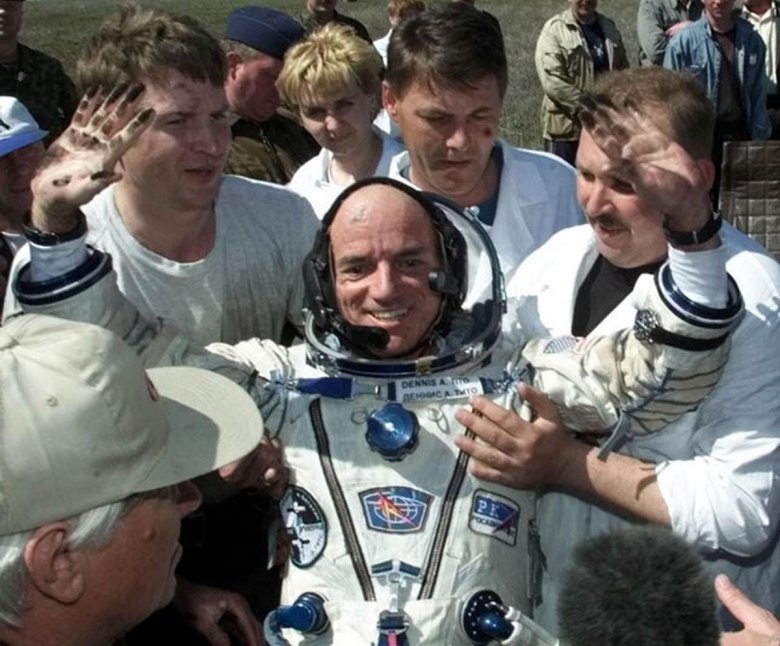 Деннис Тито