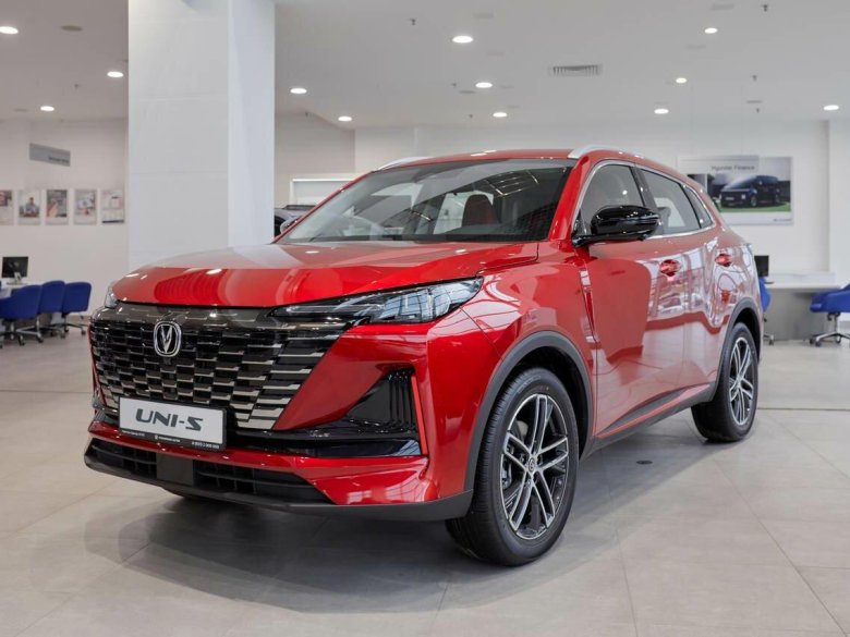Changan uni s красный