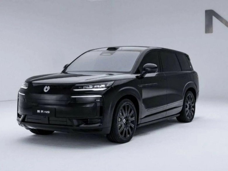 Китайские внедорожник