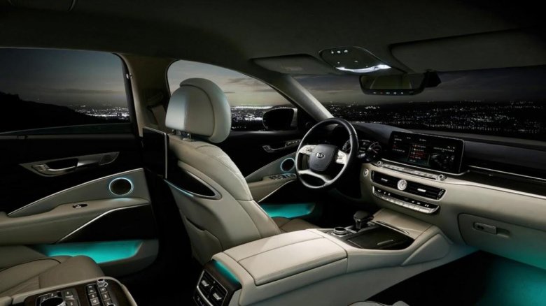 Kia k900 Interior