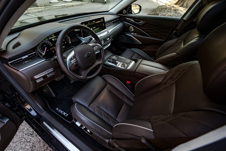 Kia k900 салон