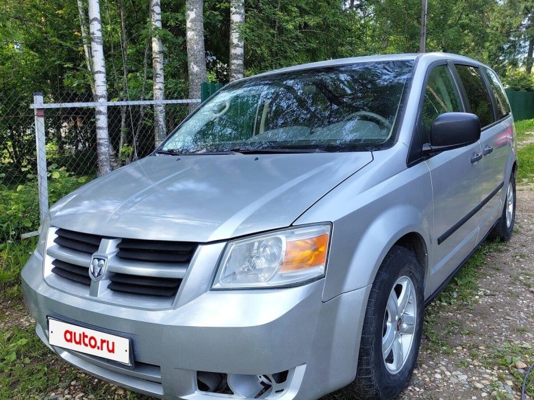 Dodge caravan v grand