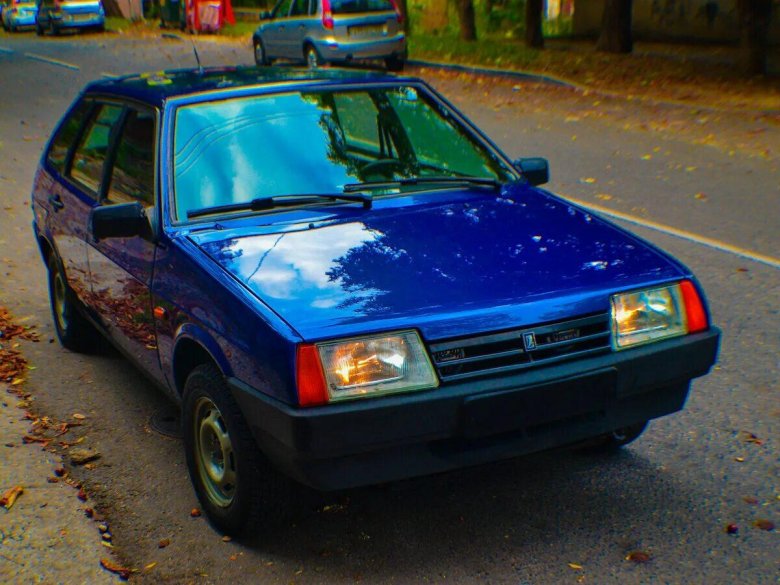 ВАЗ 2109 синяя