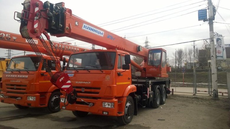 КС 55713-1к-3 автокран 25т. (КАМАЗ-65115)