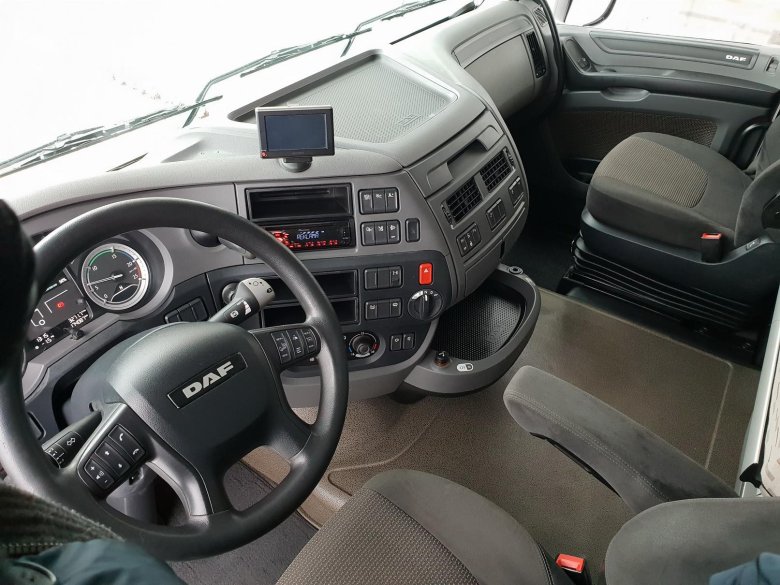 DAF XF 106 460