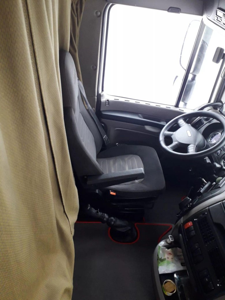 Даф 105 салон кабины