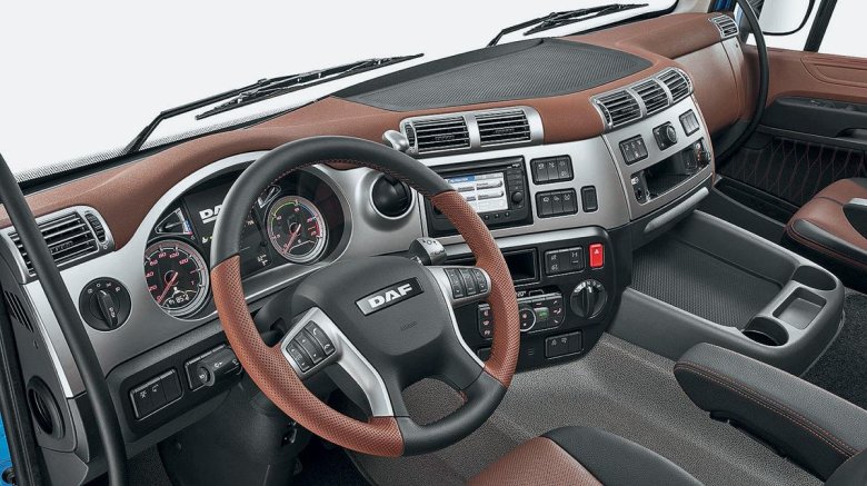DAF XF 106 салон