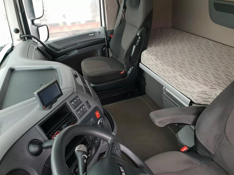 Кабина Даф 105