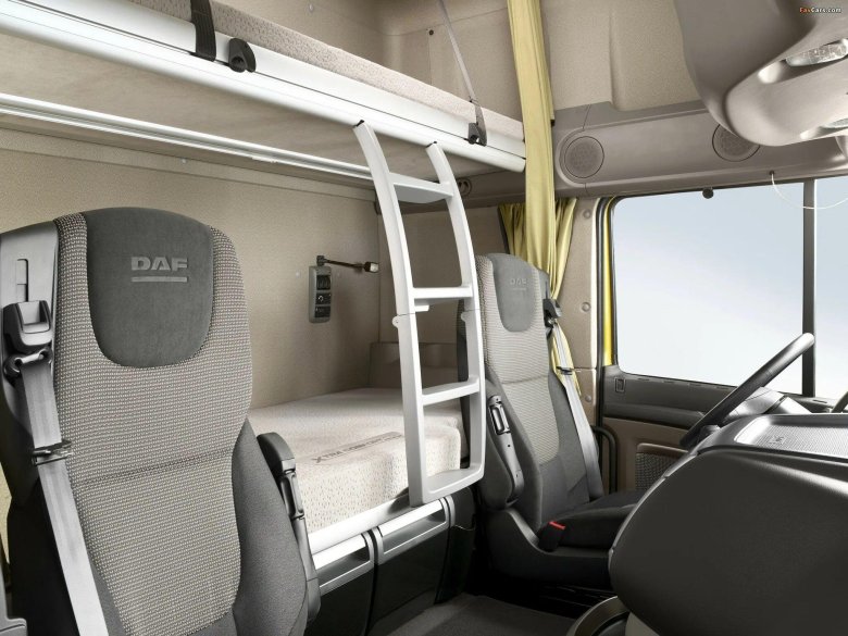 DAF 105 салон