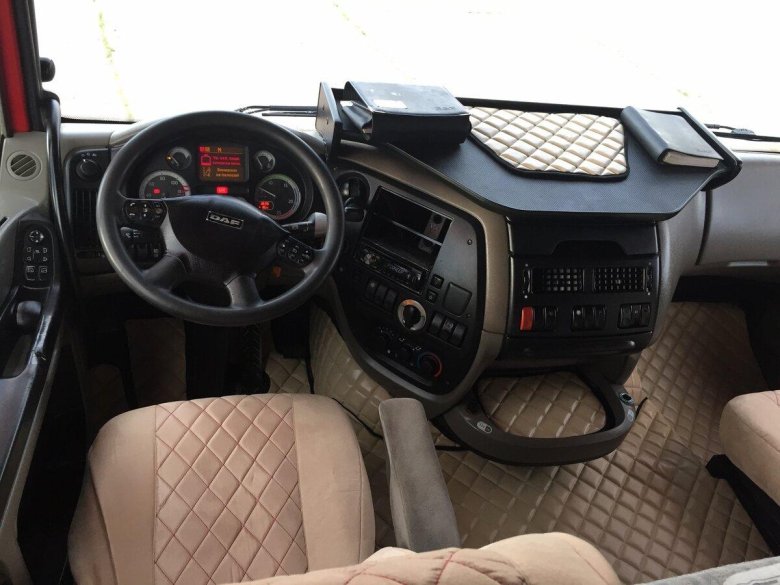DAF XF 105 Tuning салона
