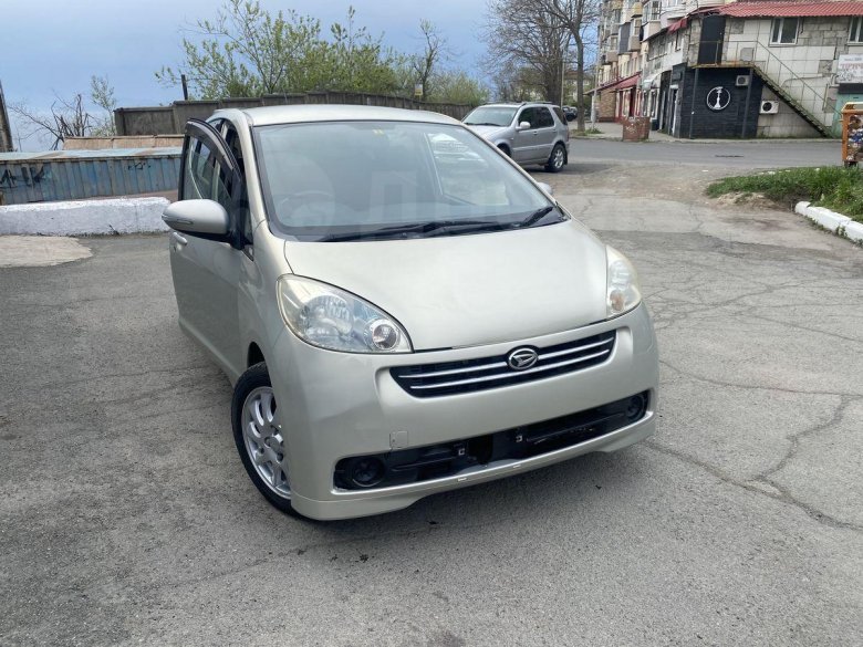 Дайхатсу Соника фото без бампера