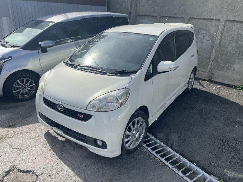 Автомобиль дайхатсу