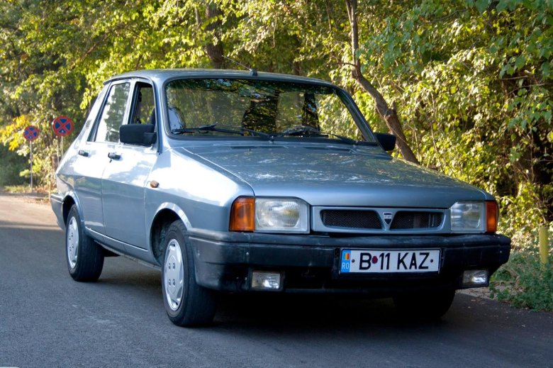 Dacia 1310 седан