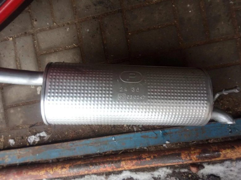 Skoda Fabia 2 глушитель