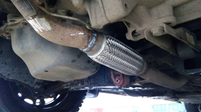 Гофра глушителя Шкода Фабия 1.6 2012