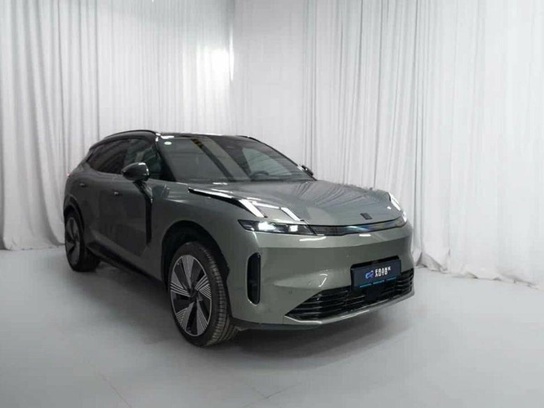 Новые автомобили